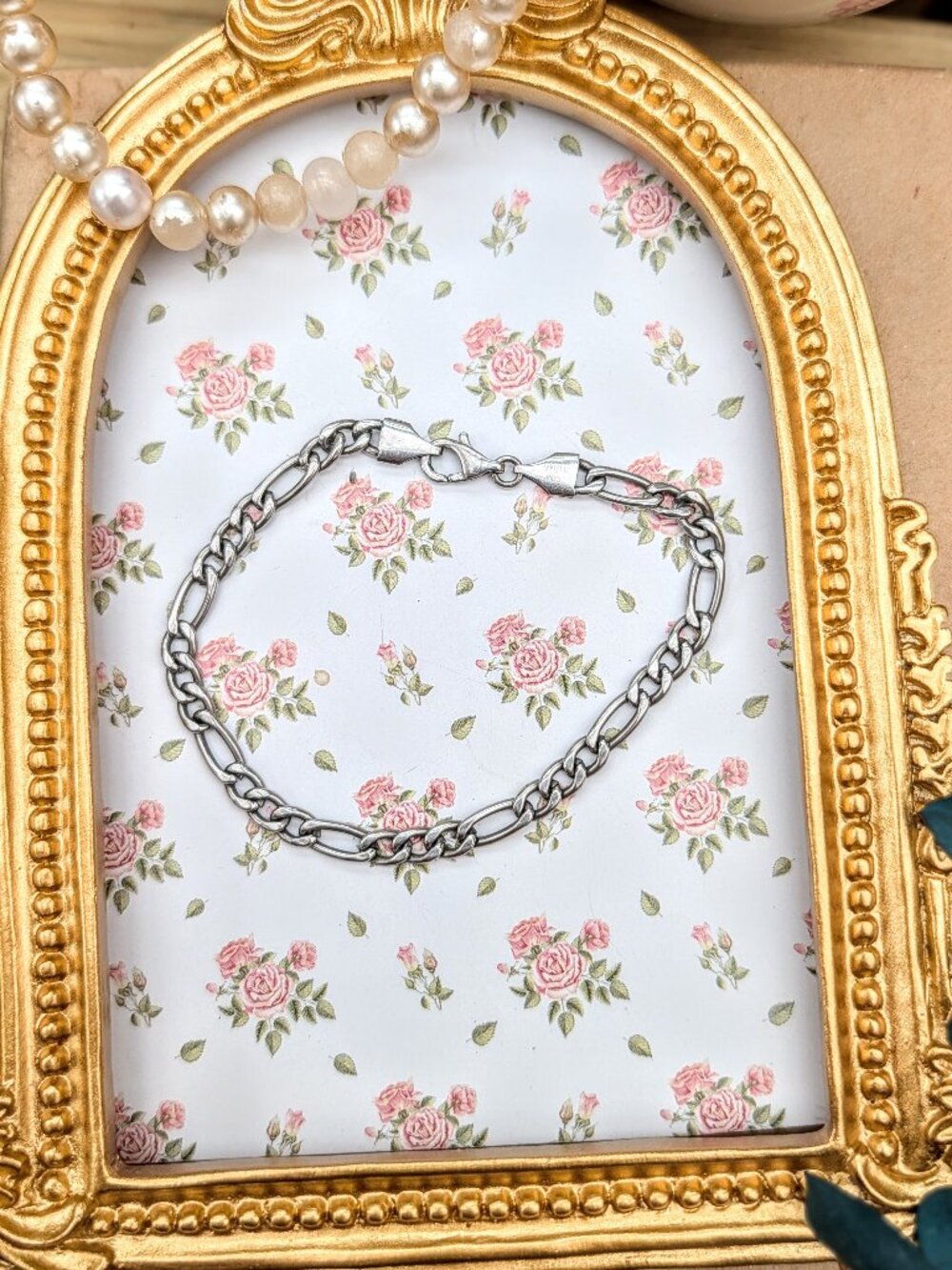 Vintage stamped JCM China sterling silver Figaro chain link bracelet